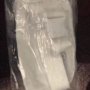 Lululemon Everywhere Belt Bag 1L OFF WHITE /CREAM